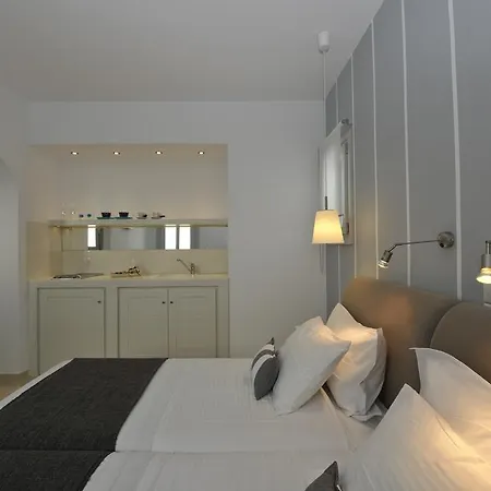 Romantica Aparthotel 2*