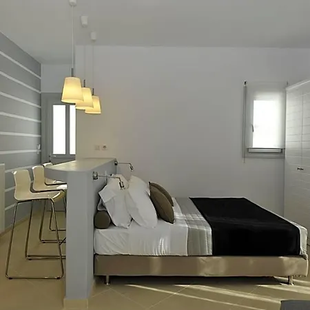 Romantica Hotel apartamentowy Nausa