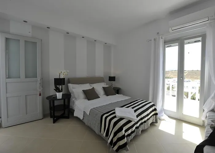 Romantica 4* Naousa (Paros)
